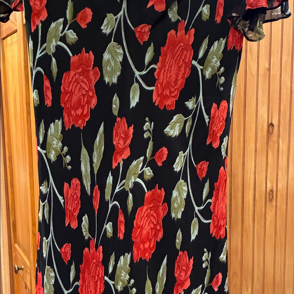 Floral Black and Red Dress - Picture 3 of 3